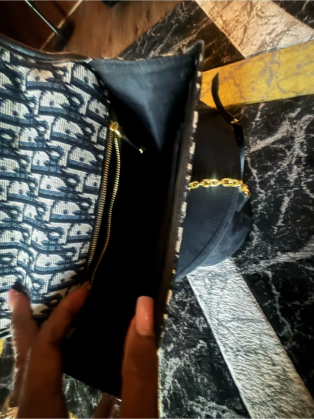 Dior Black & White Oblique CD Chain Shoulder Bag - Picture 3 of 7